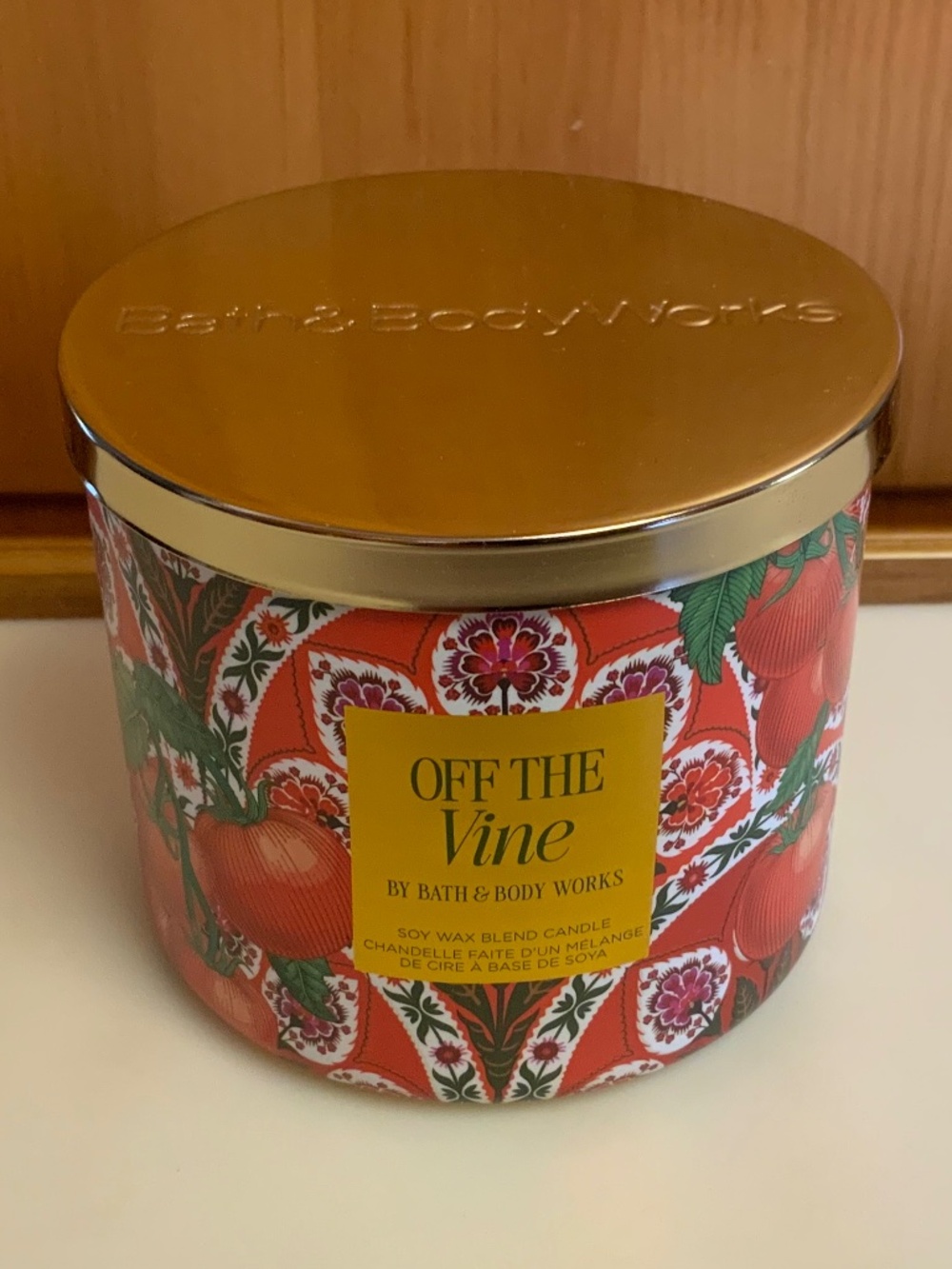 Bath & Body Works “Off The Vine” Scented 3-Wick Candle- New